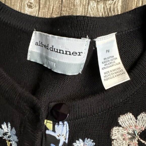 2/$18 SALE!  Alfred Dunner Cardigan Sweater‎ Womens Size M Embroidered Floral PM - Picture 6 of 8